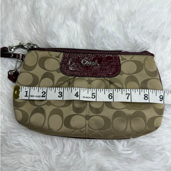 COACH y2k Brown Burgundy Signature Wristlet w/ Card Slots - Picture 9 of 9
